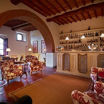 Lounge Bar
