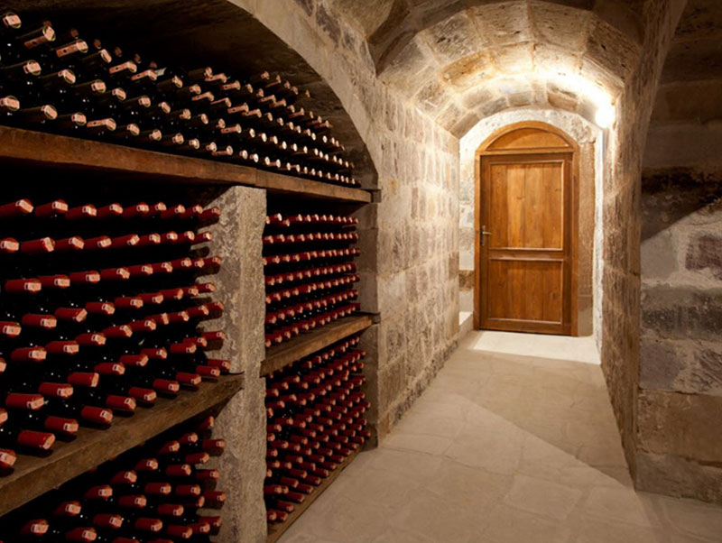 Wine & champagne tasting