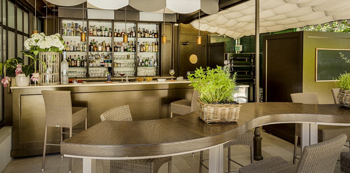 Le Pool Bar