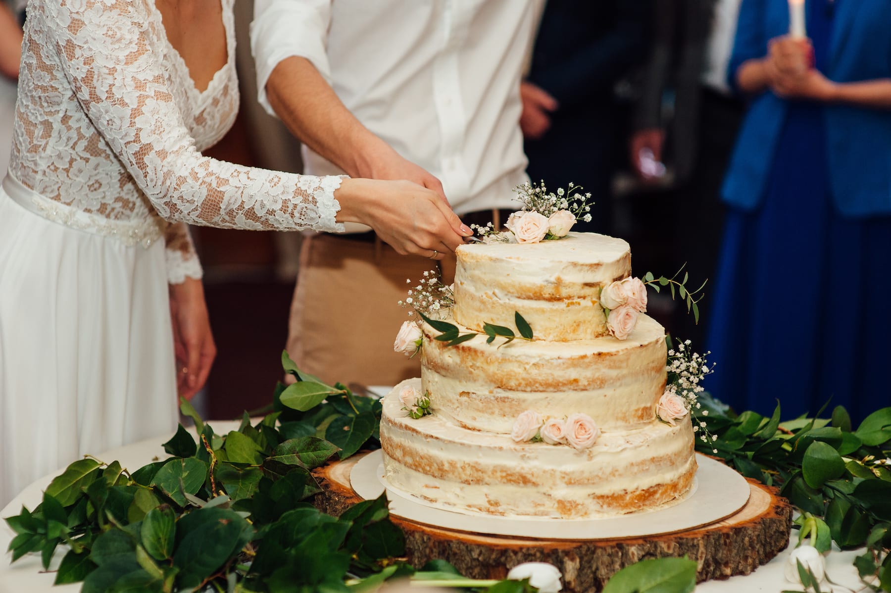 5 Ways To Merge Your Different Wedding Styles