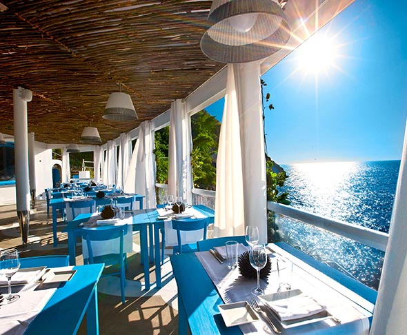 Luxury Capri Honeymoon Hotel