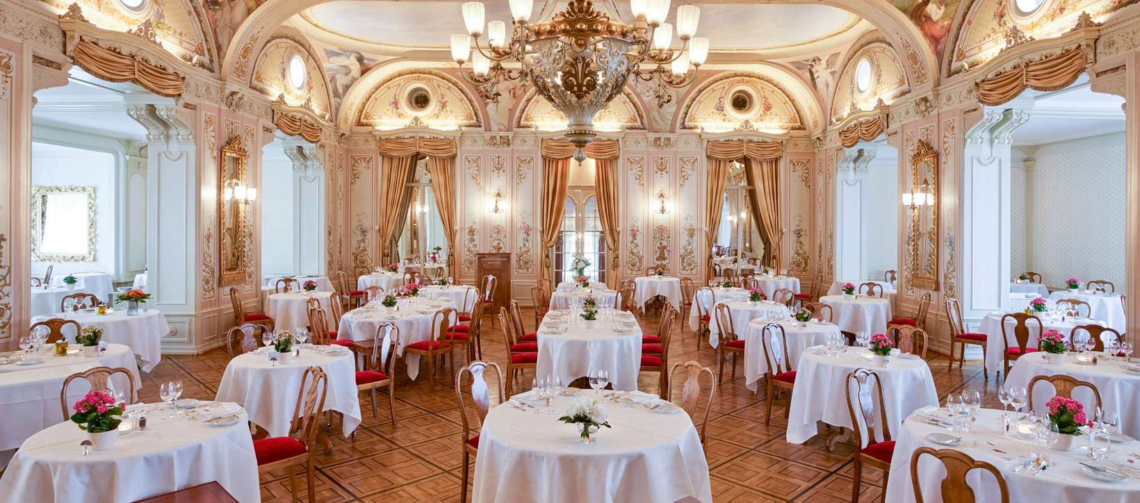 Grand Restaurant