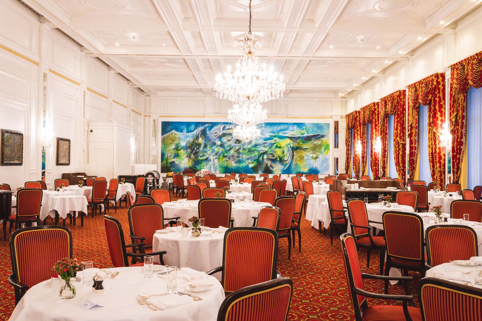 Grand Restaurant
