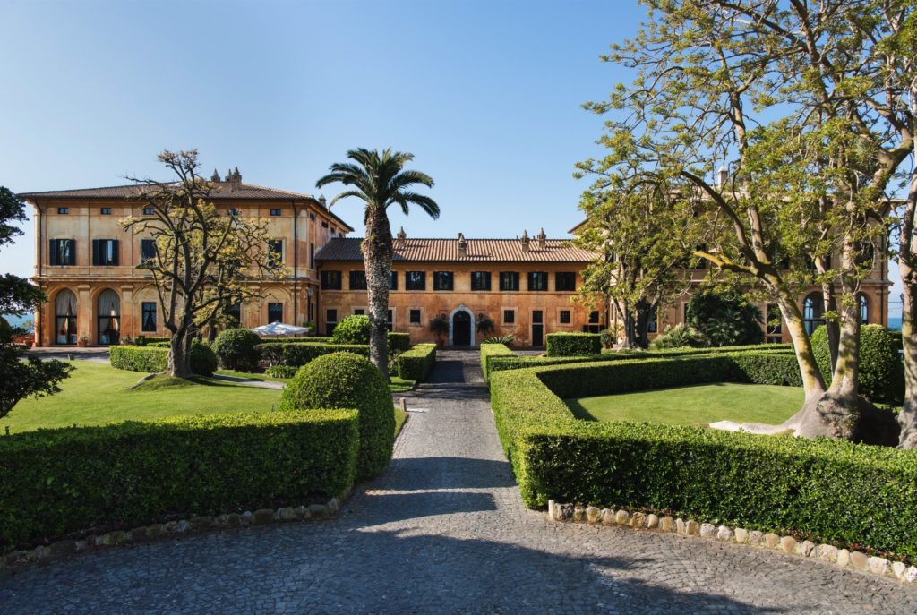 La Posta Vecchia in Rome