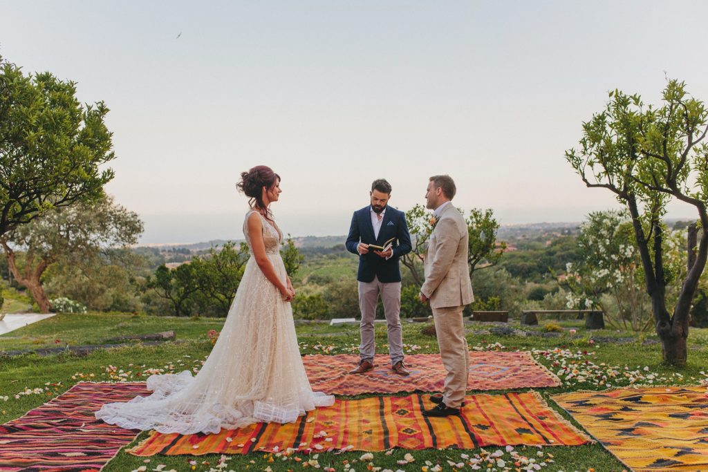 Wedding ceremony in the countryside on Monaci delle Terre Nere Sicily