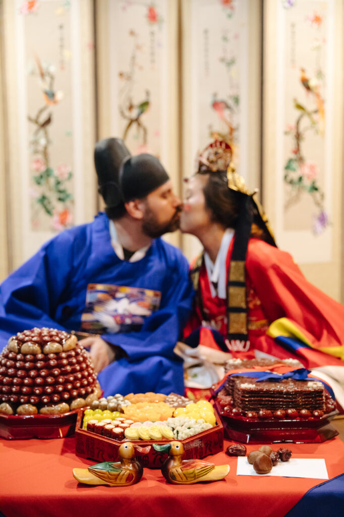 Korean wedding dates and chestnuts