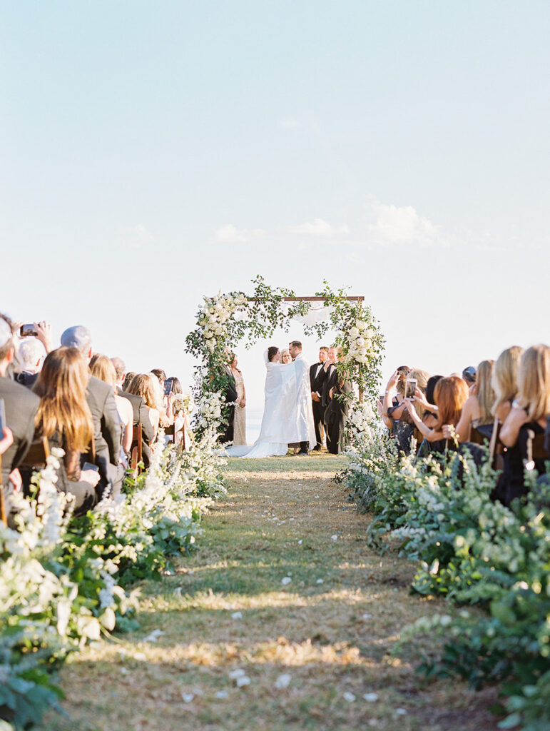 Jewish wedding couple under the chuppah