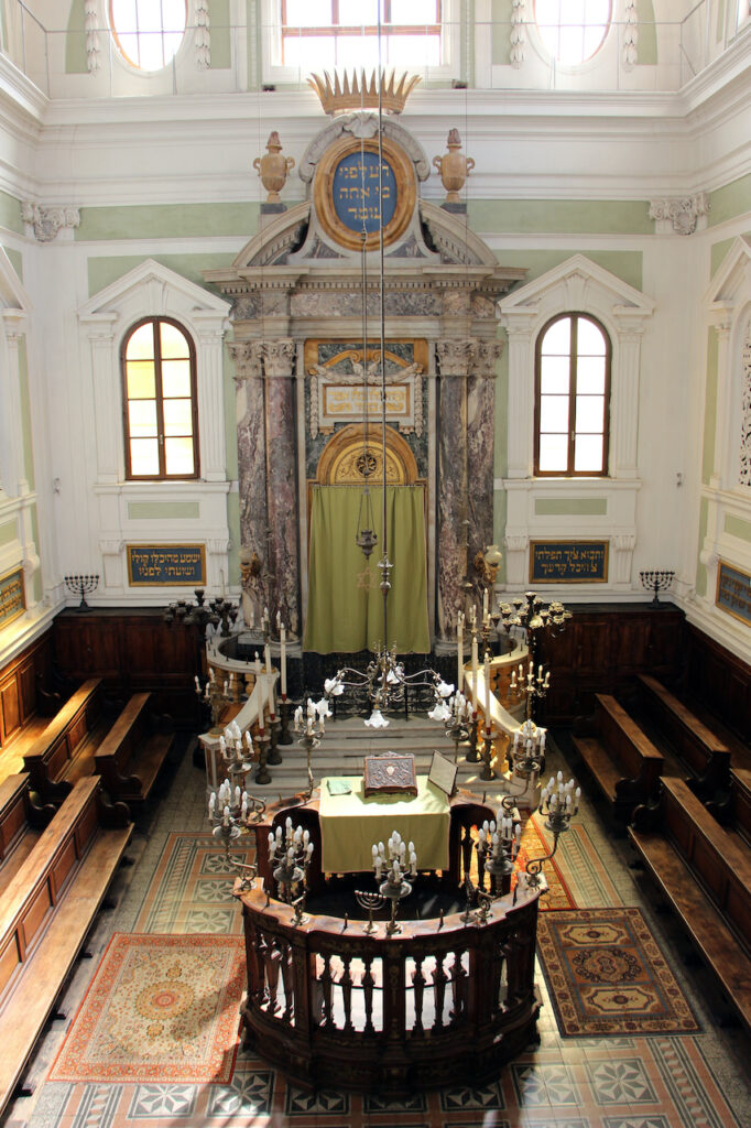 Synagogue of Siena Italy interiors