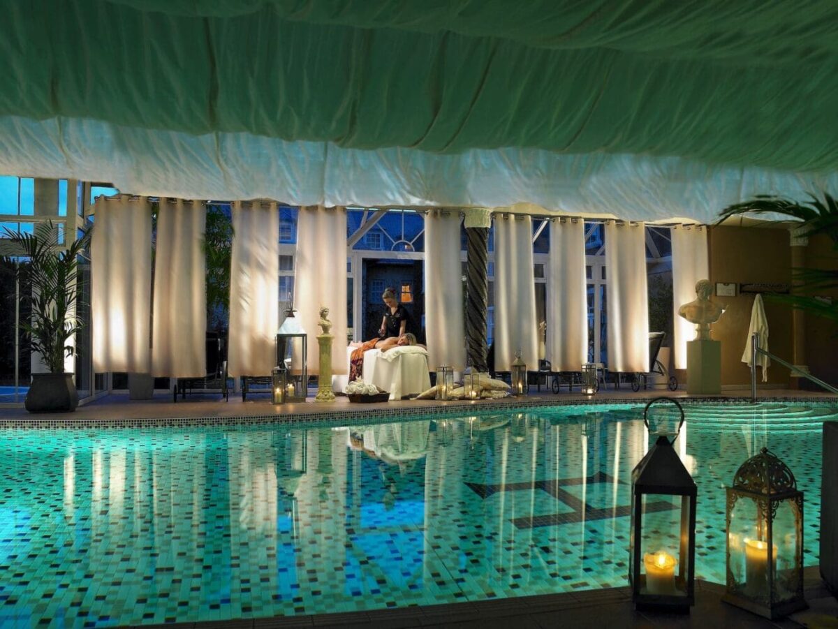 Luxury weddings, Hayfield Manor