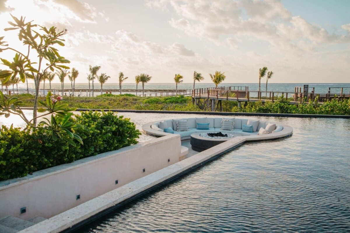 Destination wedding Mexico, Etereo Auberge Resorts Collection