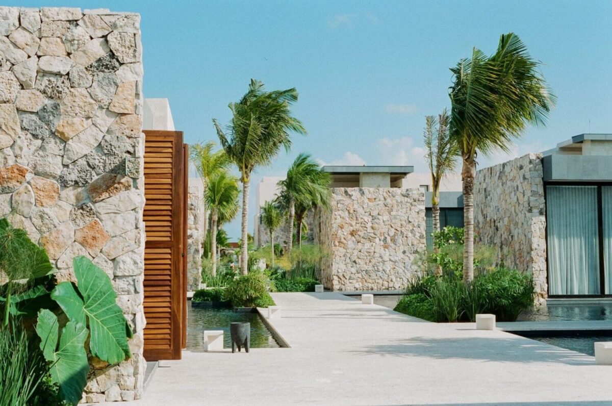 Destination wedding Mexico, Etereo Auberge Resorts Collection