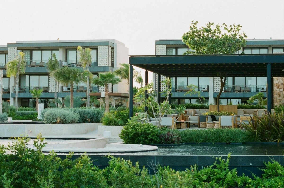 Destination wedding Mexico, Etereo Auberge Resorts Collection