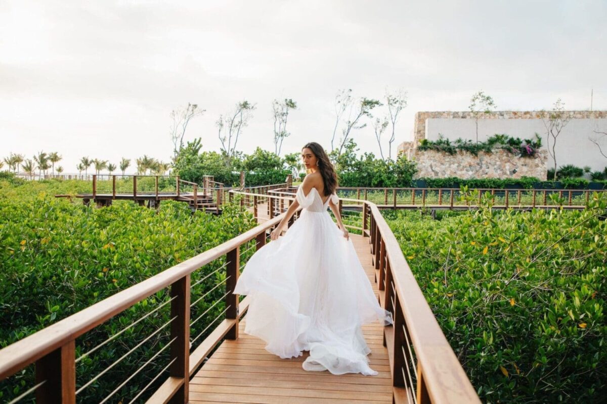 Destination wedding Mexico, Etereo Auberge Resorts Collection