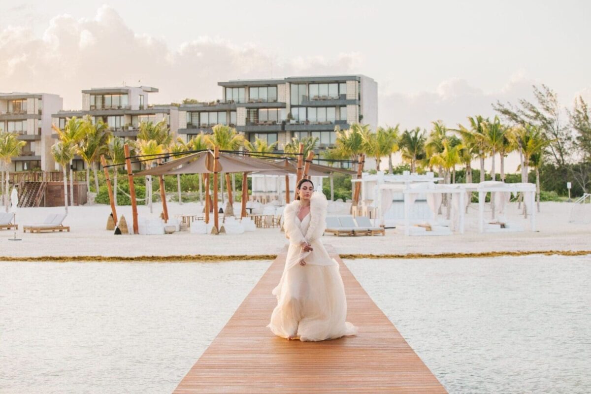 Destination wedding Mexico, Etereo Auberge Resorts Collection