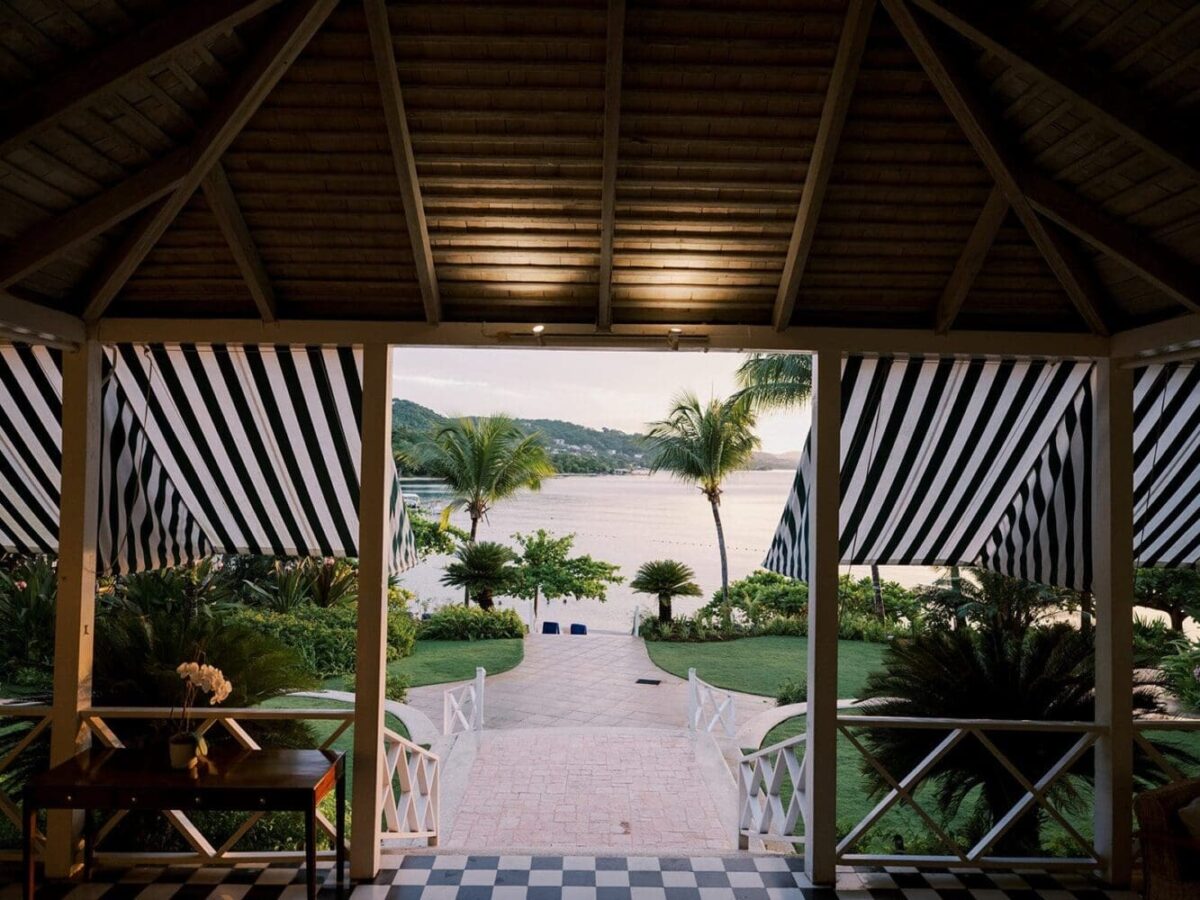 Destination wedding Jamaica, Round Hill Hotel & Villas