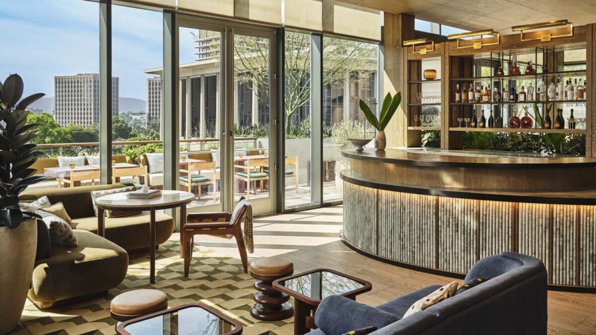 Destination wedding Los Angeles, Conrad Los Angeles