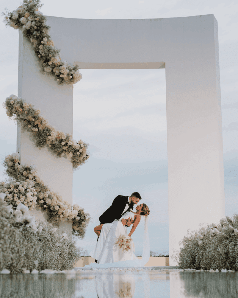 All-inclusive wedding, Velas Resorts