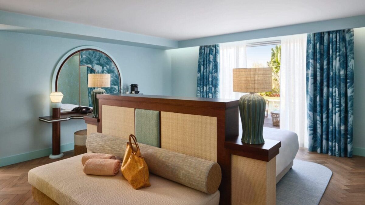 Caribbean Weddings, Tropical Hotel