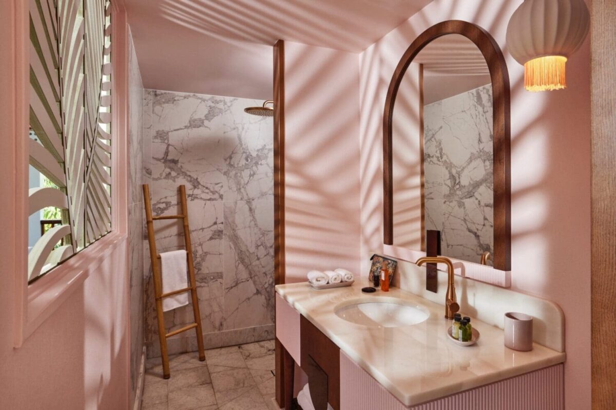 Caribbean Weddings, Tropical Hotel