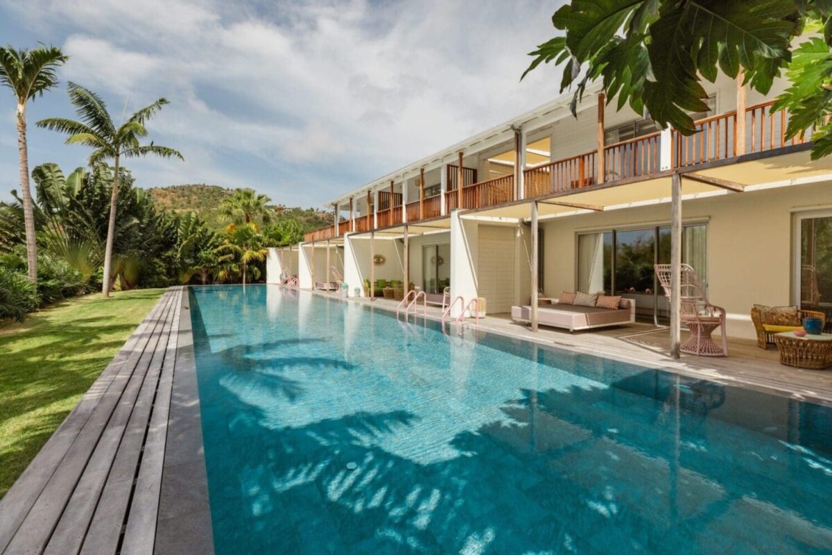 Caribbean Weddings, Tropical Hotel