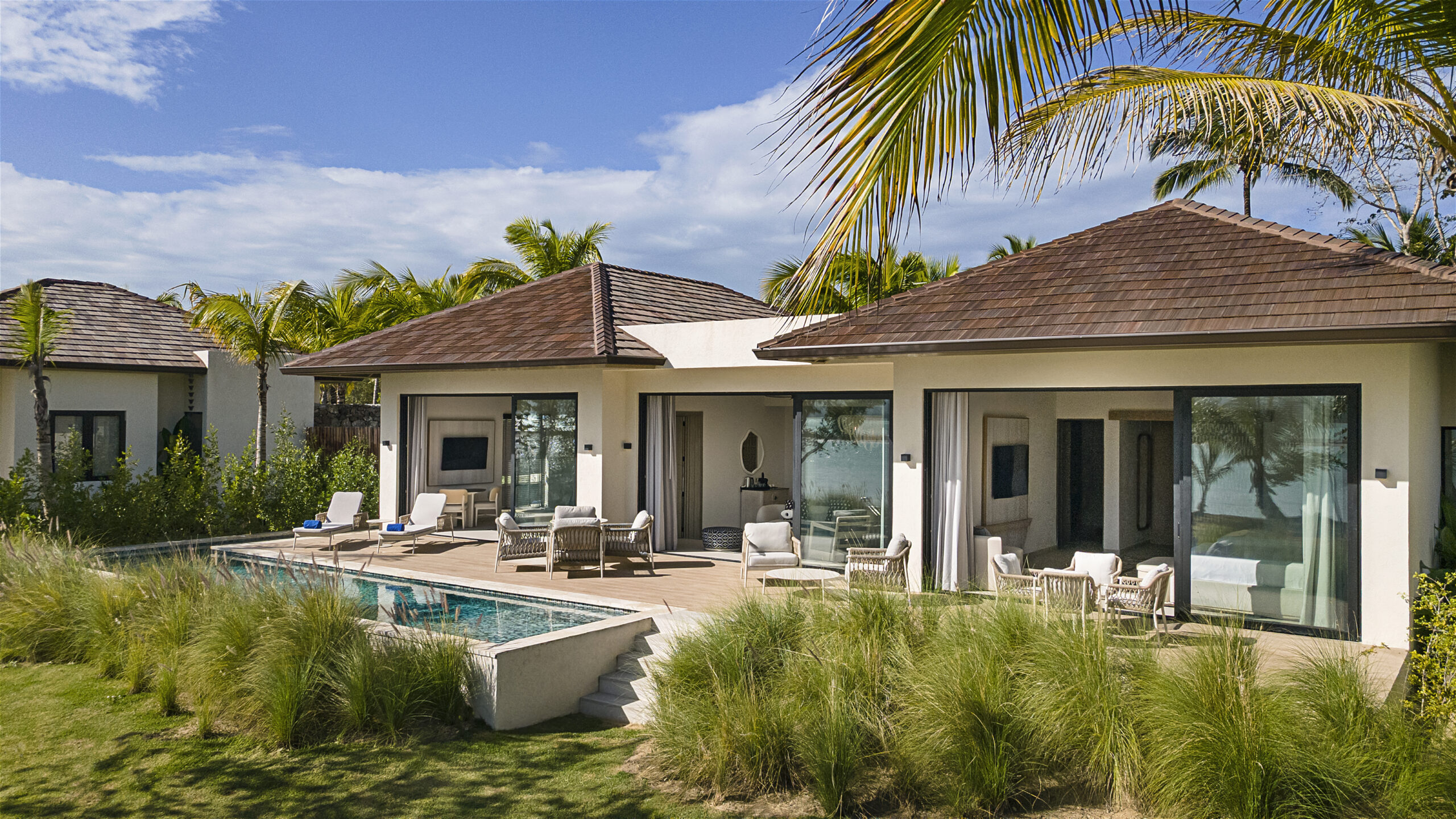 Zemi Miches All-Inclusive Resort: Luxury villa with private pool and ocean view