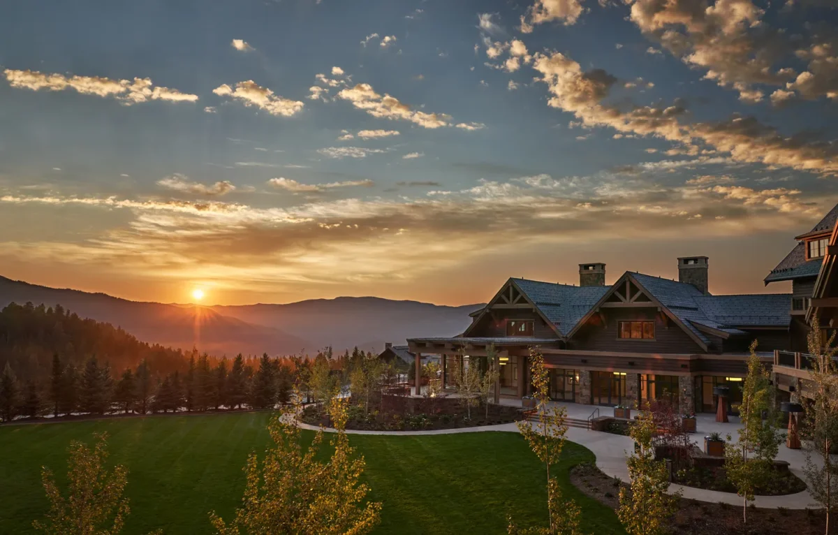 Sunset over the mountains at Montage Big Sky, a Montana wedding venue
