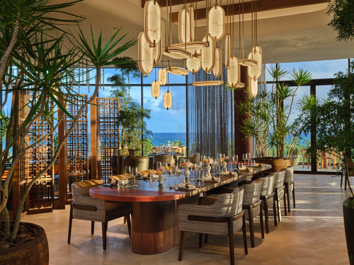 Elegant dining room at The St. Regis Cap Cana, an exclusive wedding resort in Punta Cana.