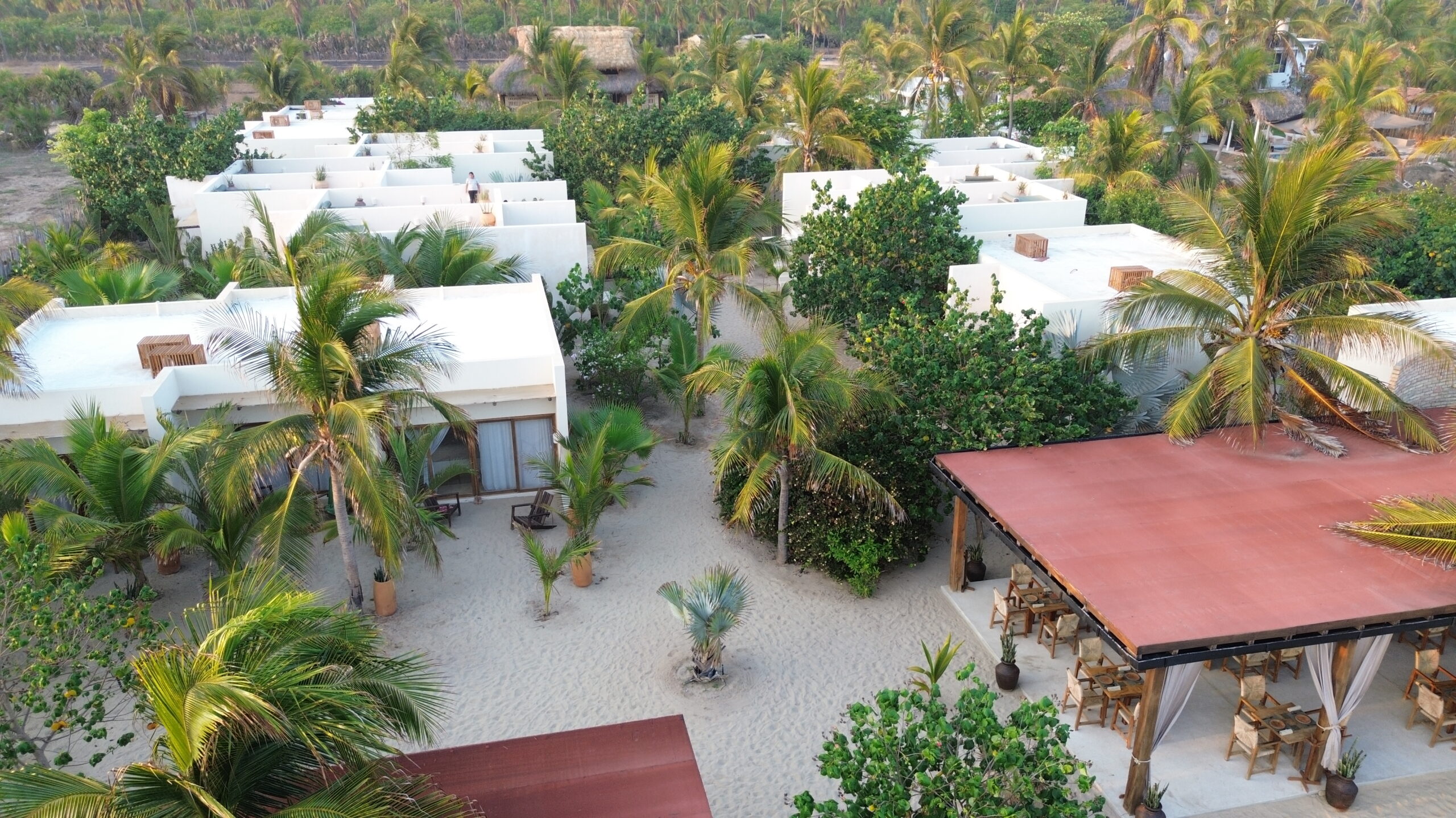 Hotel Casa Yuma: luxury wedding venue in Mexico with white buildings & palm trees